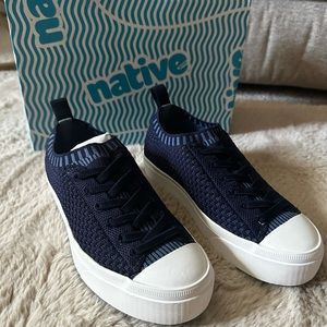 Native Boys Size J1 - Navy Jefferson 2.0 Liteknit